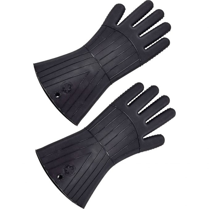 https://www.geekalerts.com/u/Darth-Vader-Silicone-Oven-Gloves-678x678.jpg