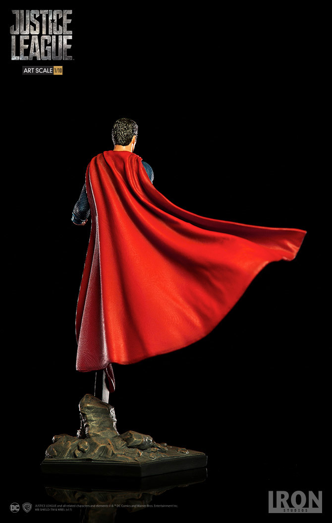 Justice League Superman 1:10 Scale Statue
