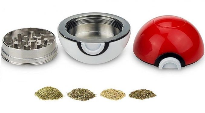 Pokémon Poké Ball Herb & Spice Grinder