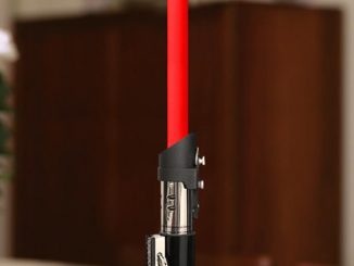 Star Wars Light up Lightsaber Ice Pop Maker 4 Molds ThinkGeek