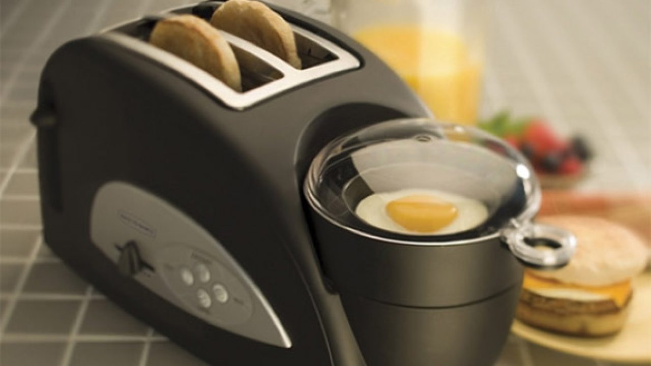 This Lego Breakfast Machine Can Make You Bacon and Eggs