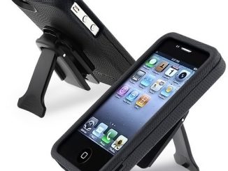 Body Glove iPhone 4 Case with Kickstand